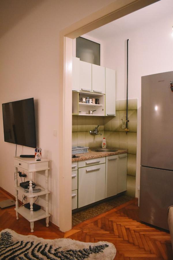 Nina Apartment 塞拉耶佛 外观 照片