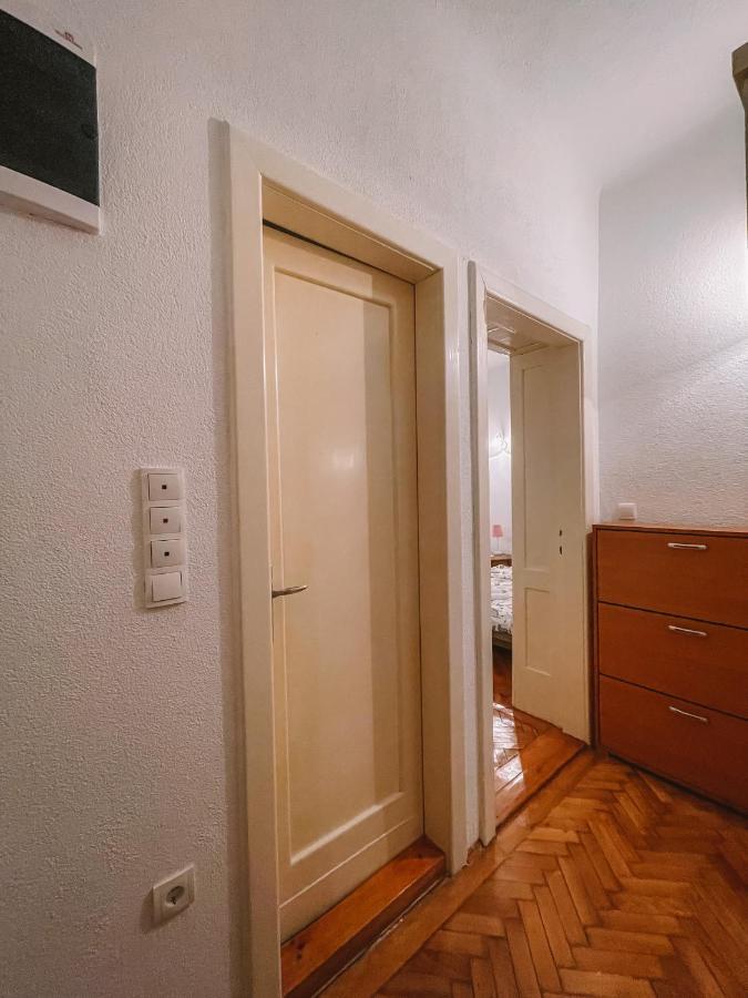 Nina Apartment 塞拉耶佛 外观 照片